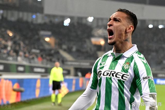 包含贝内文托球星伤愈复出，意甲升班马冲击欧联联赛的词条