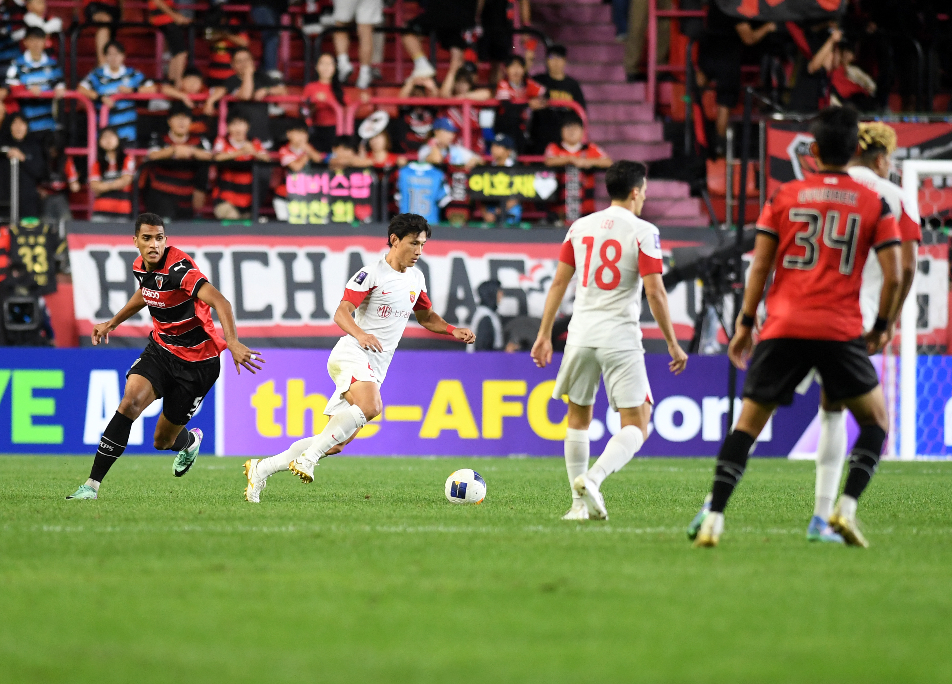 马竞防守铁桶战术见效，对手难有破门良机