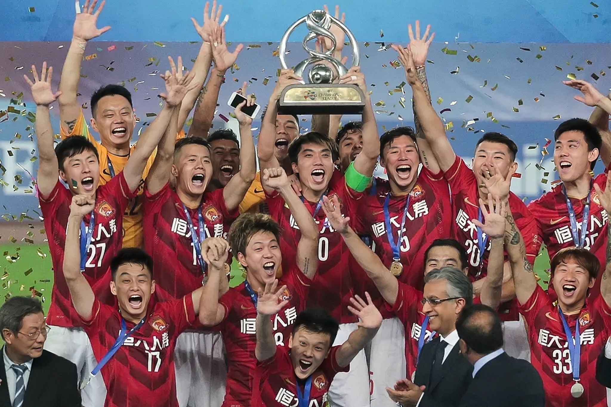 关于足球热潮席卷亚洲大陆，球迷热情不减，燃烧亚冠之后的信息