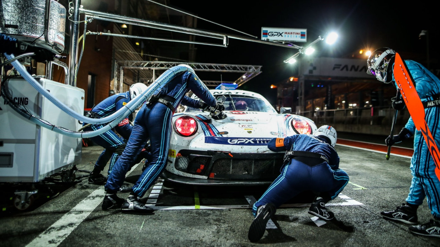 连胜终结！韩国队赛车赛事中意外遭遇淘汰